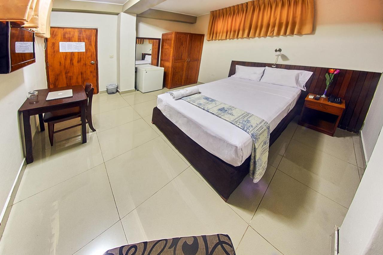 Hotel America Pucallpa Eksteriør billede